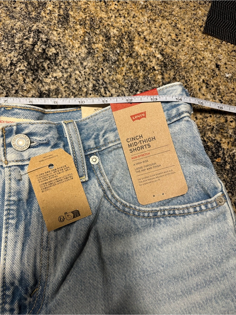 Levi's Womens Cinch Mid-Thigh Short - Picture 4 of 7